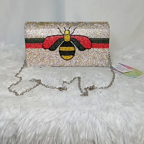 Bee Embellished Clutch Bag 🐝 - Picture 4 of 17